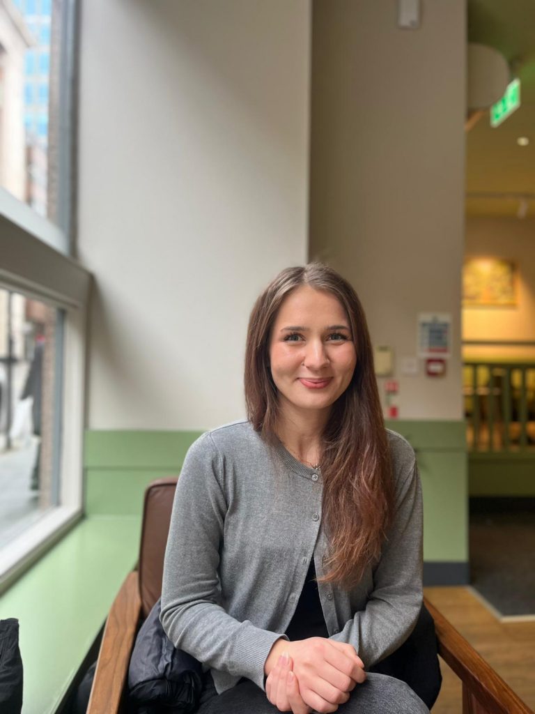 Smiling portrait of early-stage apprentice entrepreneur Julia Rodzik